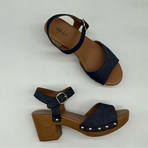 STYLE & CO Women's Anddreas Platform Block-Heel Sandals in blue denim size 5.5M